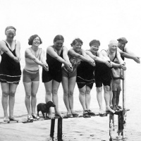 Badesitten - Lebensfreude und Prüderie