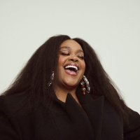 Jill Scott is in her ‘auntie’ era