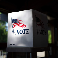 Election experts share concerns about the midterms