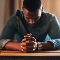 Se Deus nos conhece, por que temos que orar? – Palavra Amiga 07/10/22