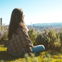 Vivendo no mundo Espitirual - Palavra Amiga 08/05/23