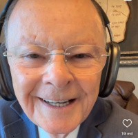 Não andeis inquietos pelo ontem nem pelo amanhã... basta a cada dia o seu mal - Meditação 15/03/25