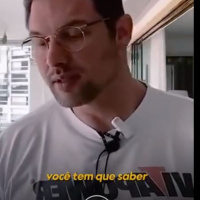 Uma pessoa que só faz musculação precisa consumir quanto de carboidrato? 