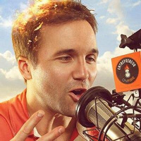 GE Ep 110 [2015]: How John Lee Dumas Built A Business From $0 to $250K+ Per Month Off Of Podcasting