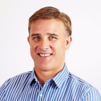 GE Ep 201 [2017]: How Sean Ellis Built GrowthHackers to 100K Members and Skyrocketed the Growth Hacking Movement