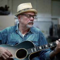 039- From high school drummer to playing on The Late Show with Stephen Colbert: Phil Madeira