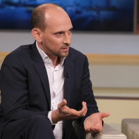 Libya’s Fragmentation: A Conversation with Wolfram Lacher (S. 8, Ep. 7)