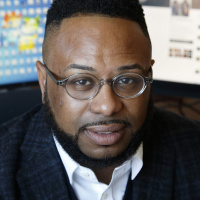 Desmond Upton Patton: “Contextual Analysis of Social Media”