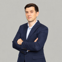 China AI: From Challenger to Export Industry Globally with Jon Russell
