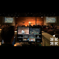 Look at the Book — Should Preachers Draw on Texts During Their Sermons?