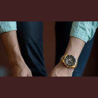 Should Rich Christians Downgrade Their Lifestyle?