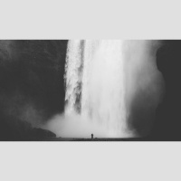 How Do Finite Beings Worship an Infinite God?