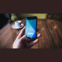 Twitter Goals and “Humble Brags”