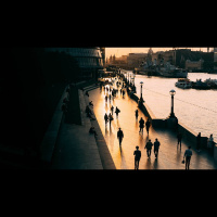 Do Gender Roles Apply Beyond Marriage?