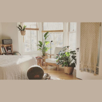 Should Stay-at-Home Moms Take a Day Off?