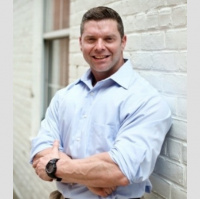 Dr. Michael Camp – Physical Therapist from New York City Discusses His Approach to Physical Therapy for Fighters