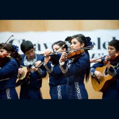 WHS Mariachi on the Radio!