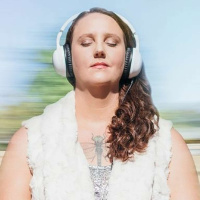 AR #44 - Move Through Life Changes With Grace  Ease With Tahlee Rouillon