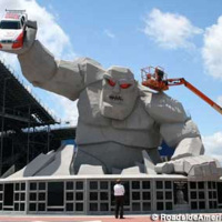 Episode 198 - Touring, Tires and Roadside America