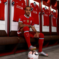 European Football Show: Thiago To Liverpool - Wijnaldum To Barca?