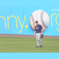 Ball Really Looks Bigger to Better Hitters