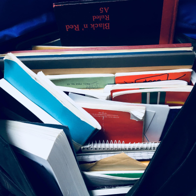 Lukes English Podcast - Learn British English With Luke Thompson