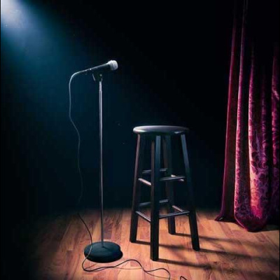 Lukes English Podcast - Learn British English With Luke Thompson