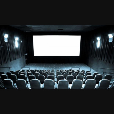 Lukes English Podcast - Learn British English With Luke Thompson