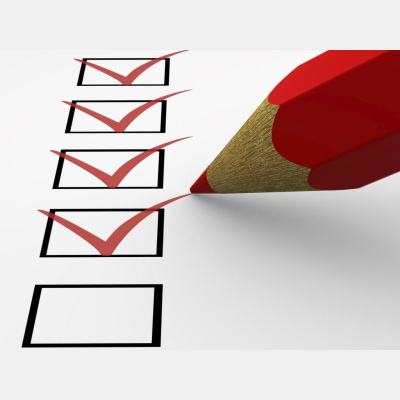 Lukes English Podcast - Learn British English With Luke Thompson