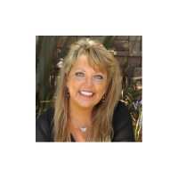 Making LinkedIn Work for You - with Sharissa Sebastian and Loribeth Pierson