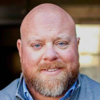 Gym Owner Shifts to Online Weight Training (and Thrives)