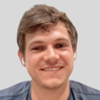 Pro Tennis Player Pivots to Ecommerce