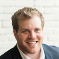 Hustle Exec: Ecommerce Firms Should Acquire Content Providers