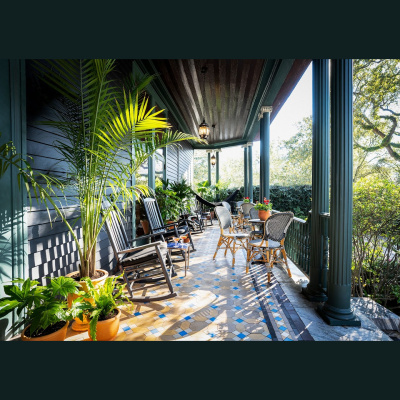 Beyond Bourbon Street - An Insiders Guide To New Orleans