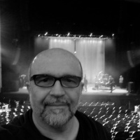 Enrique Toussaint, conversación sobre el jazz mexicano