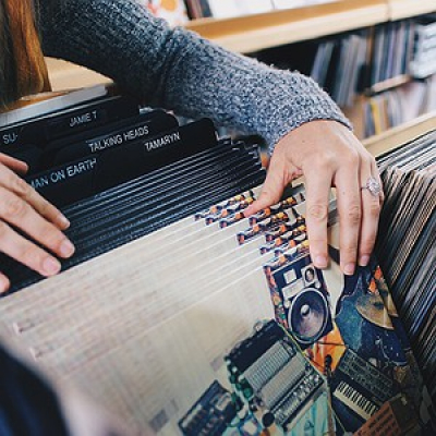 Música É História - Luiz Fernando Vianna