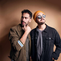Chatting with Migrant Motel