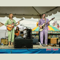 Chatting with Detroit retro rock band Secondary Colors