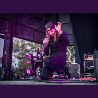 Chatting with Ronnie Winter of The Red Jumpsuit Apparatus