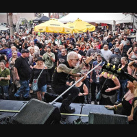 Chatting with John Nickoloff of the band NICKOLOFF