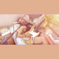 Chatting with singer/songwriter Tamar Berk