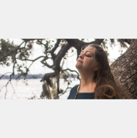 Chatting with Mama Gina-bard, folk artist and songwriter