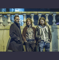 Chatting with the Brit blues-rock band rumHoney