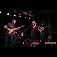 Chatting with UK indie artist Teddy Clarke