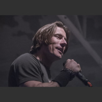 Chatting with UK rock musician James Toseland