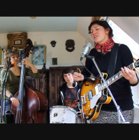 Miss Quincy and the Showdown in session