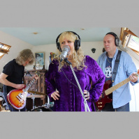 Bare Bones Boogie Band in session