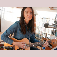 Kara Grainger on the Upper Deck Session
