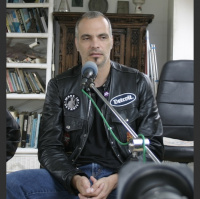 P-A-U-L in conversation