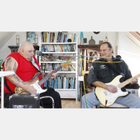 Walter Trout  Popa Chubby in session